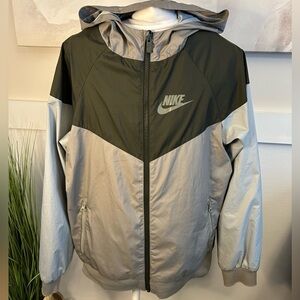 Nike Windrunner Jacket, Grade School Boy, Size L, Olive and Grey, EUC
